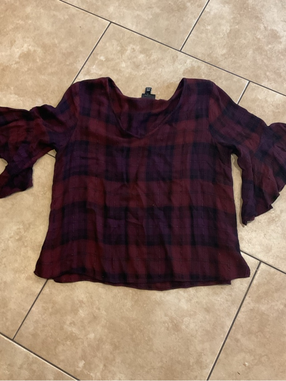 Women’s Plaid Ruffle-Sleeve Top